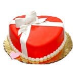 Fondant Strawberry Heart Cake